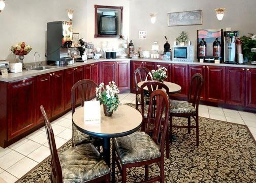 Days Inn By Wyndham Pearl/Jackson Airport Restaurant photo
